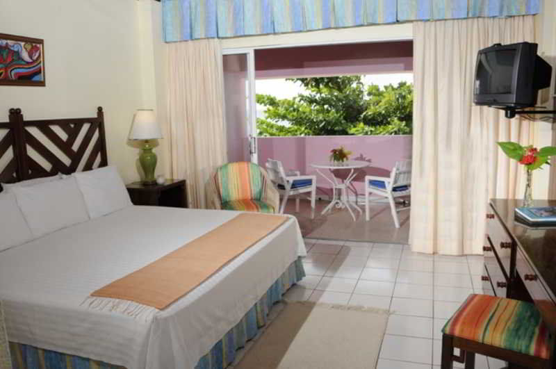 Inn At Shaw Park Gardens & Waterfalls โอโชรีโอส ภายนอก รูปภาพ